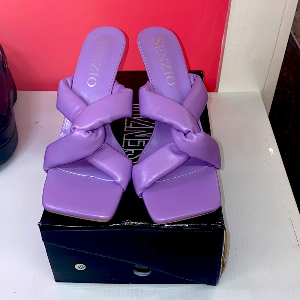 Senzio cushion comfortable slides